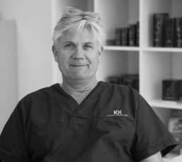 Dr. Lars Haukeland ved Klinikk Haukeland i Drammen